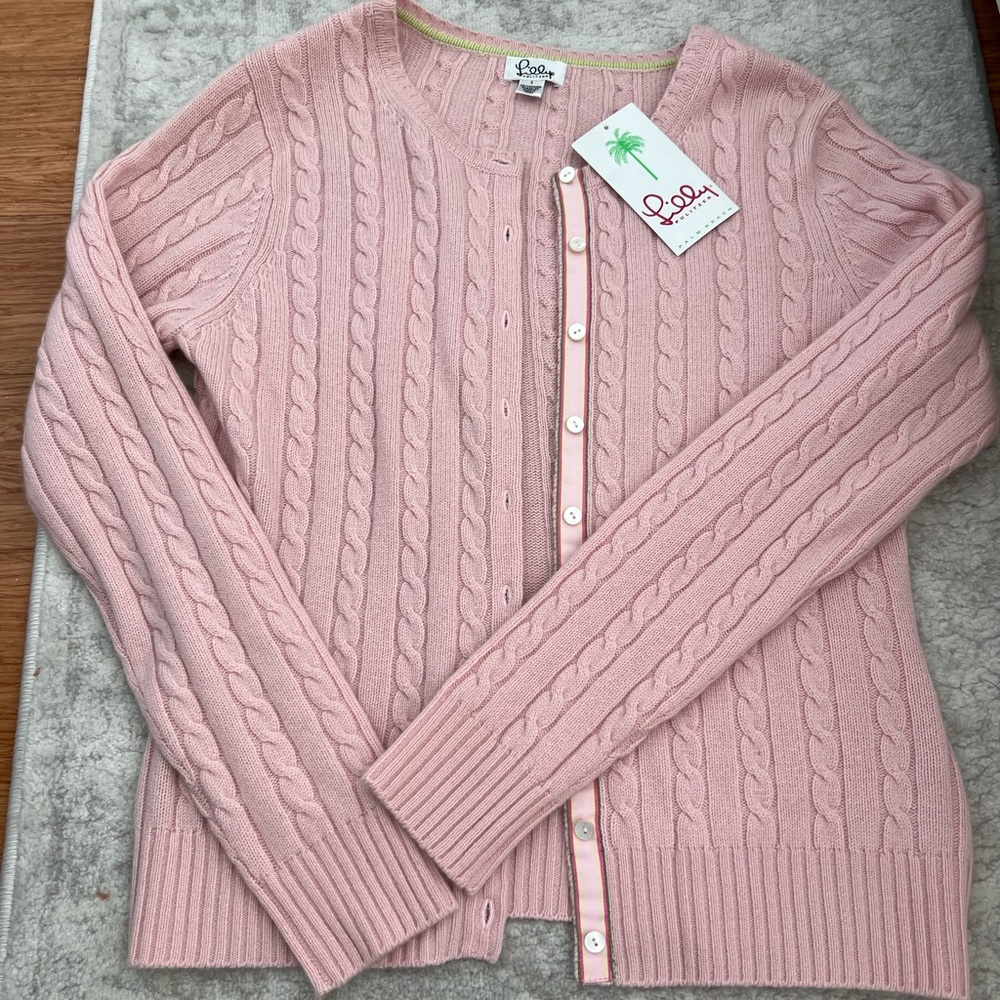Lily Pulitzer pink cashmere cardigan in women’s large